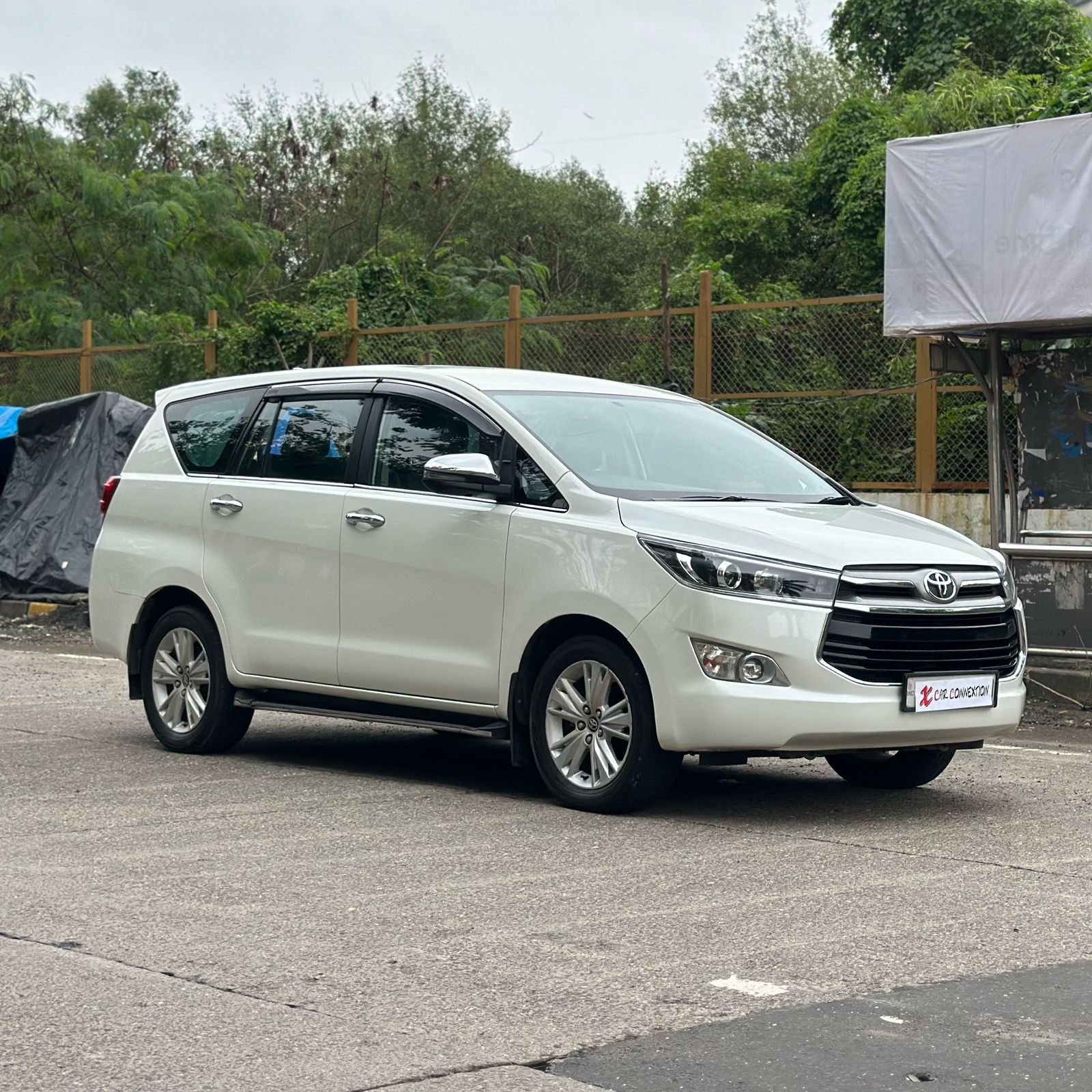 2019 Toyota Innova Crysta 2.4 Z