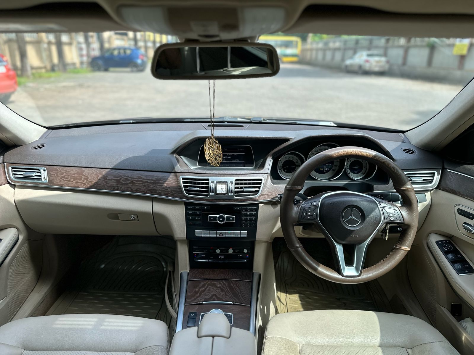 2014 Mercedes-Benz E250