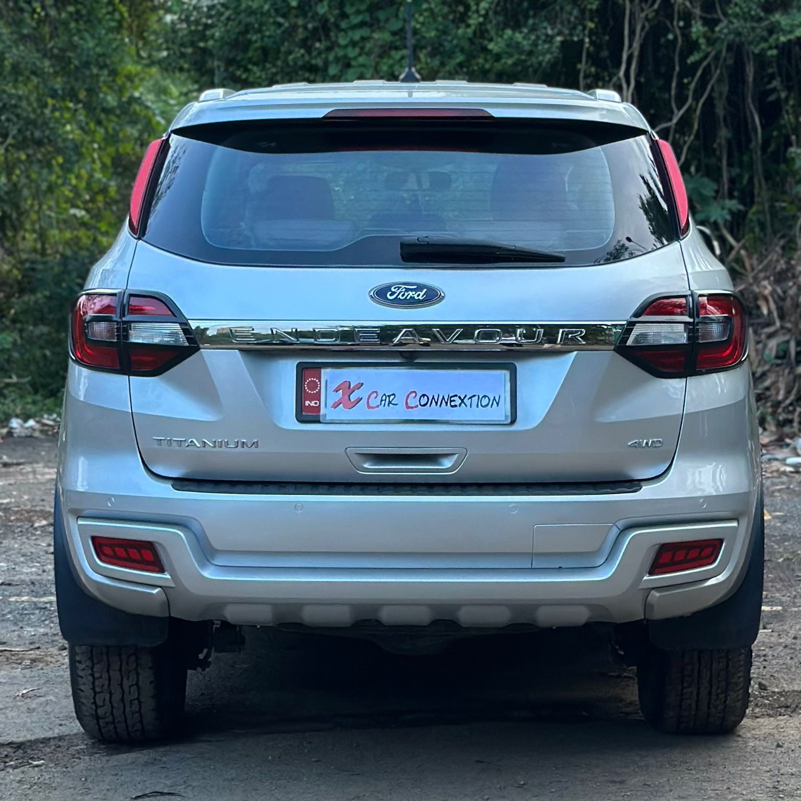 2018 Ford Endeavour 3.2L Titanium