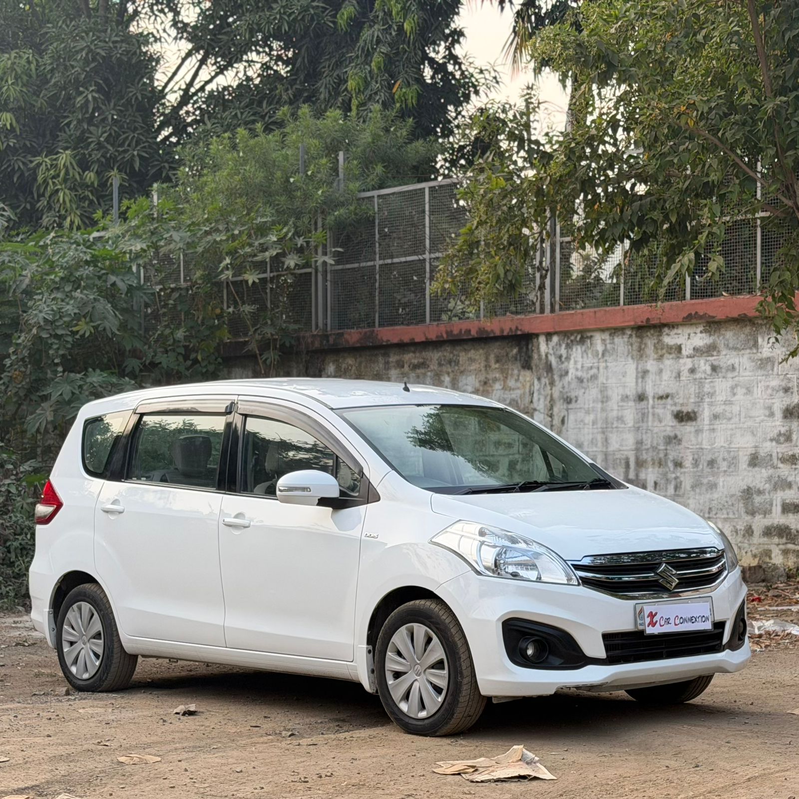 2017 Maruti Suzuki Ertiga vdi smart hybrid