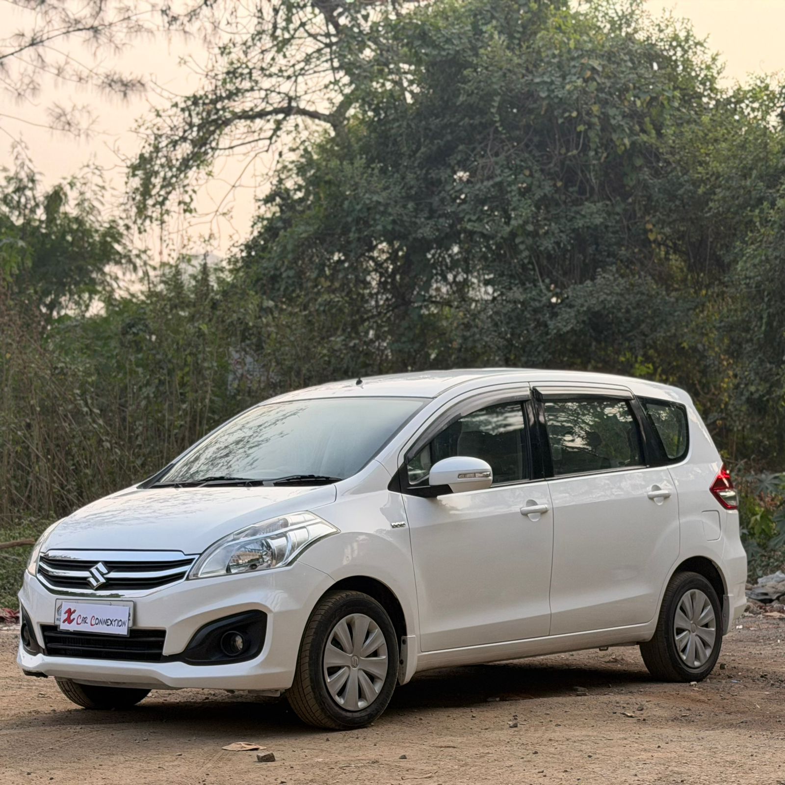 2017 Maruti Suzuki Ertiga vdi smart hybrid