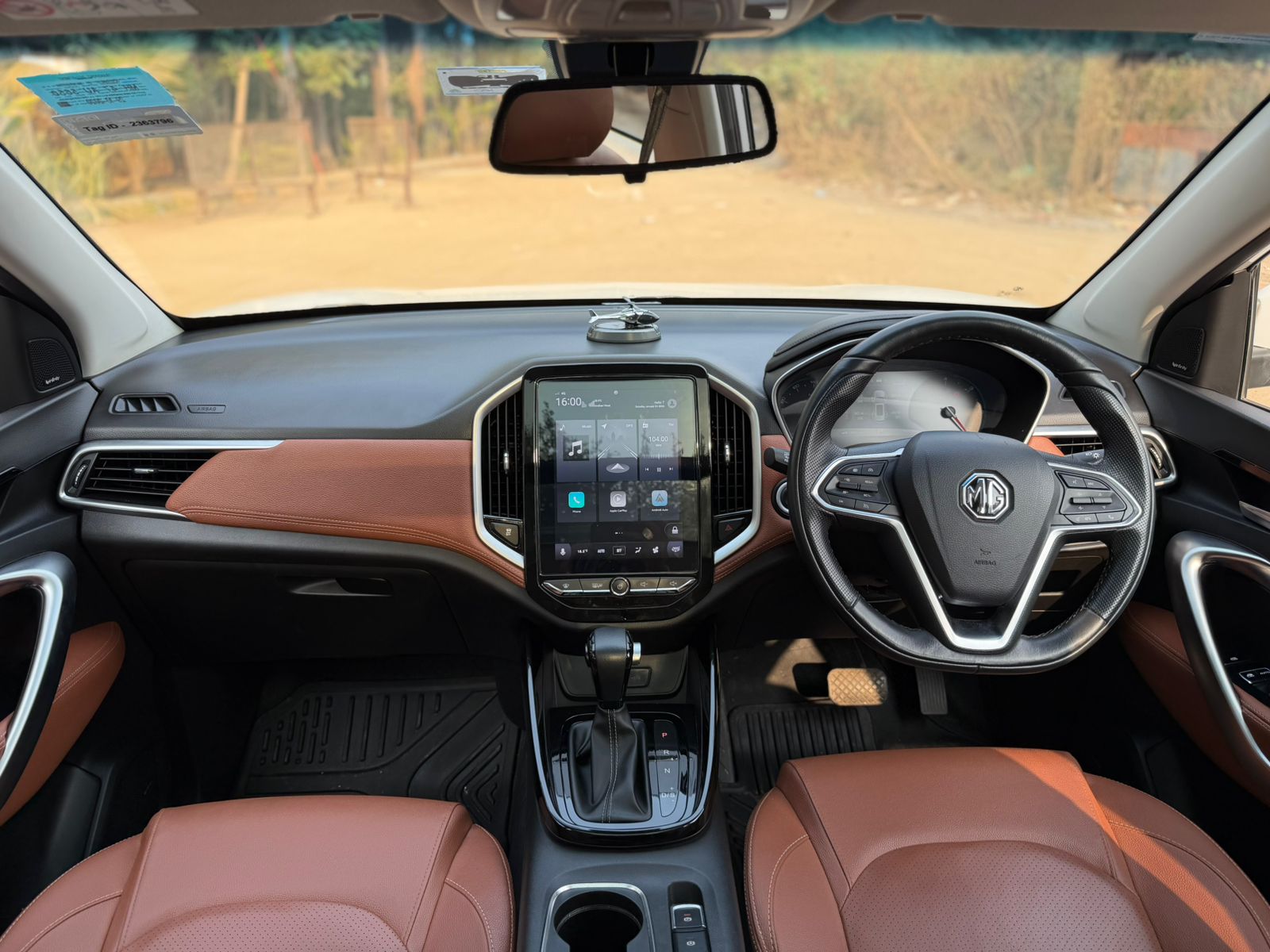 2020 MG Hector Plus DCT Sharp