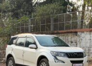2017 Mahindra XUV 500 W10